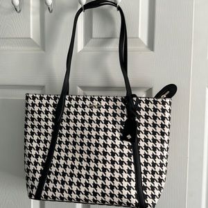 Kate Spade tote/purse & matching wallet